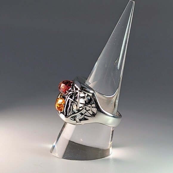 Sterling Silver Ring With Amber Gemstones & Unique Filigree Design - Picture 5 of 13